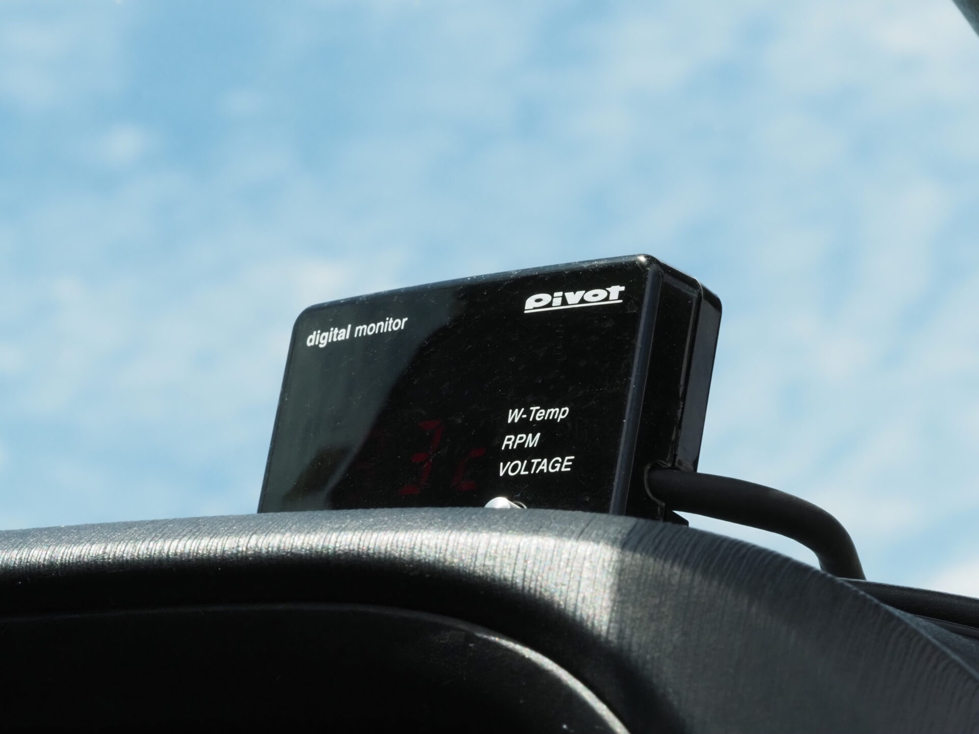 水温計】pivotデジタルモニター RED表示 DMC - 車内アクセサリー